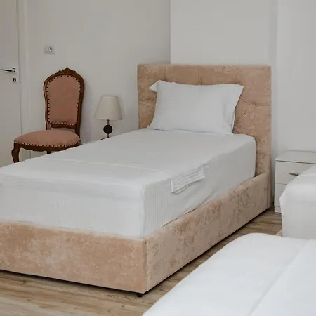 Hotel Riviera Hotel-city Center Vlore