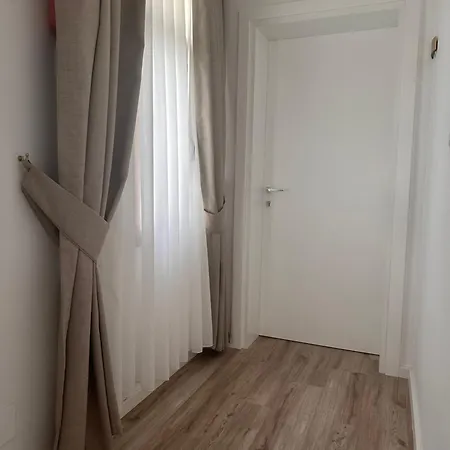 Riviera Hotel-city Center Hotel 3*