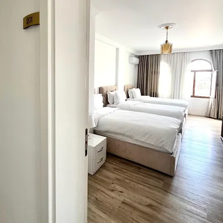 Otel Riviera Boutique Hotel-city Center 3*