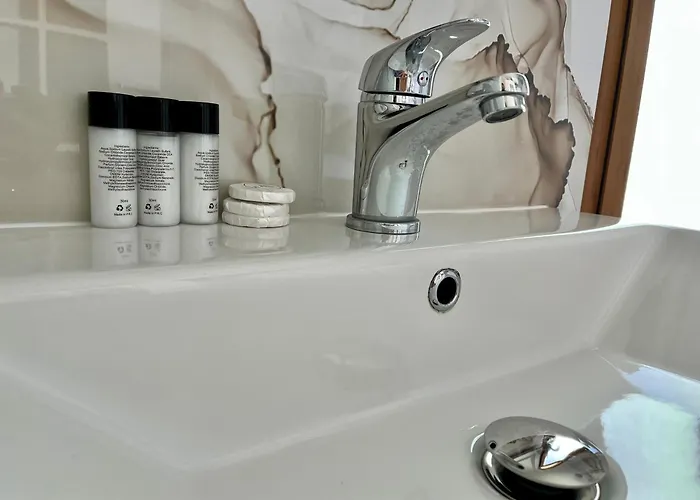 Riviera Boutique Hotel-city Center 3* Vlorë