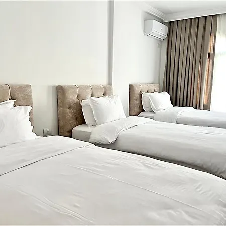 Riviera Boutique Hotel-city Center Hotel Vlore