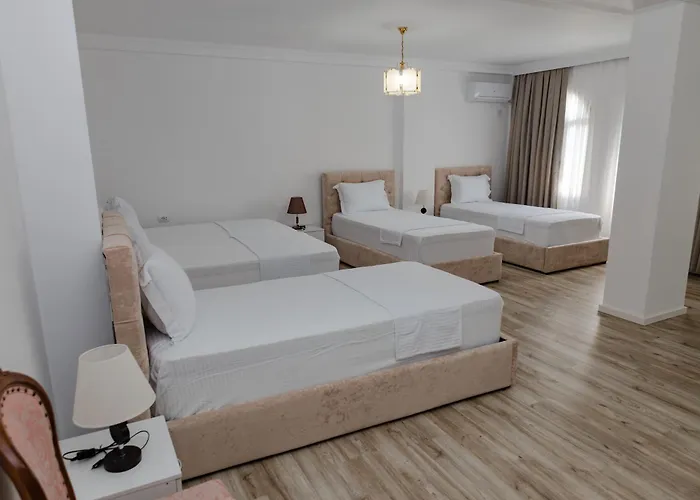 Riviera Hotel-city Center 3* Vlorë