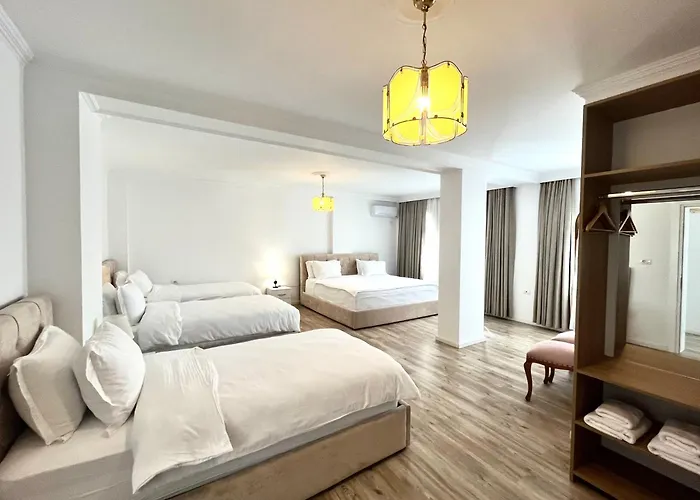 Riviera Boutique Hotel-city Center 3* Vlore