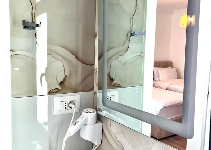 Otel Riviera Boutique Hotel-city Center Avlonya